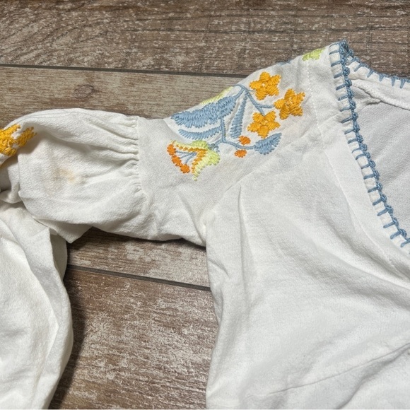 Free People | White Floral Embroidered Blouse - Picture 4 of 7